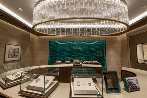 abu dhabi Rolex store